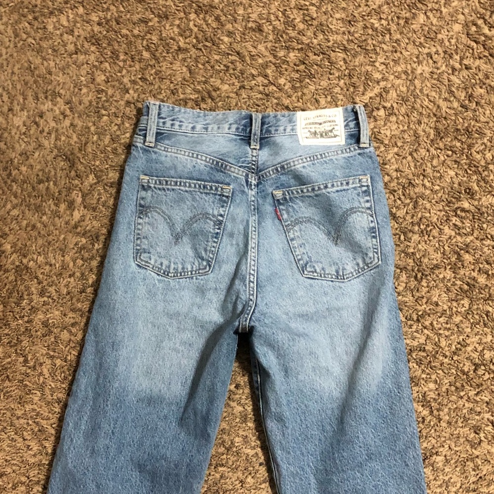 Levi’s Ribcage Straight Jeans